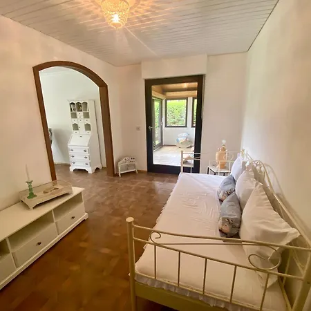 公寓 Schwanennest Am Chiemsee