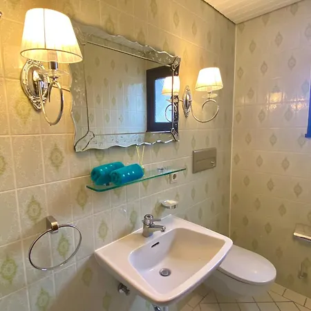 公寓 Schwanennest Am Chiemsee 基姆湖畔贝尔瑙